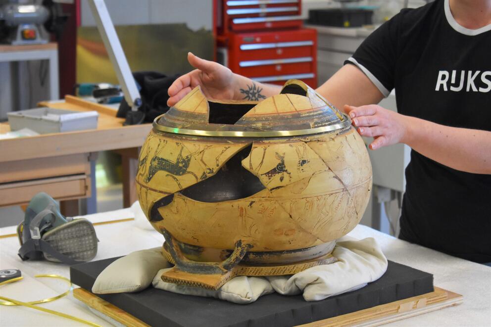 Atelier de restauration des arts du feu, céramique, photo d'Andréa Pastor, 2023