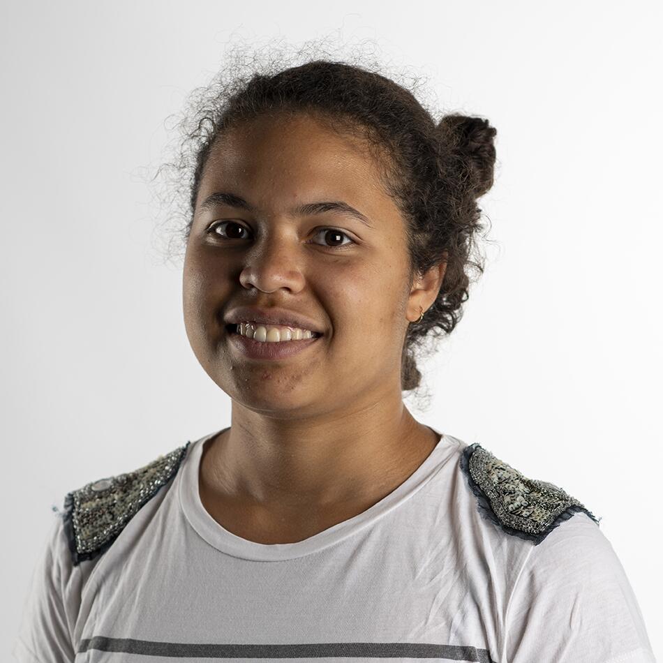 DEBUF Aglaée - Photo : Chloé Bernard / INP