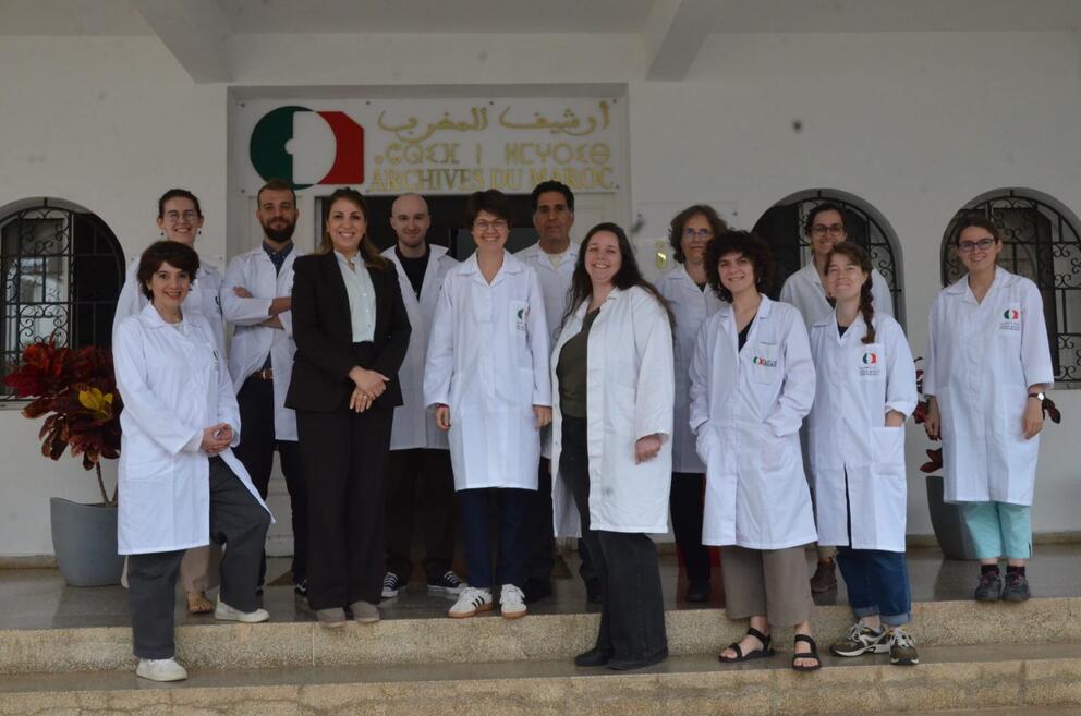 Participants au chantier des collections - Photo : Séverine Blenner-Michel / INP